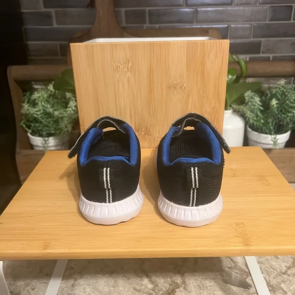 Nautica lightweight breathable